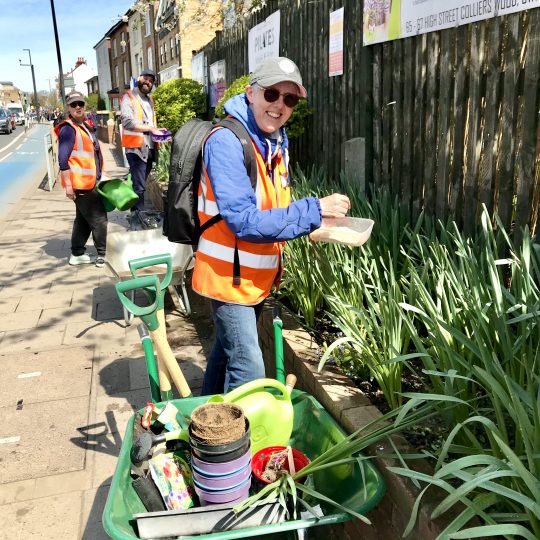 Volunteer-with-The-Friends-of-Parks-and-Green-Spaces-and-get involved-with-community-group-projects